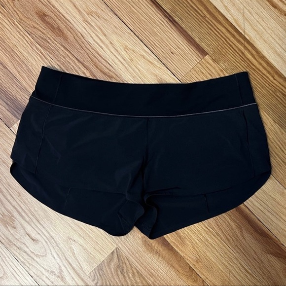 Lululemon Speed Up Shorts - Size 10 - Picture 1 of 7